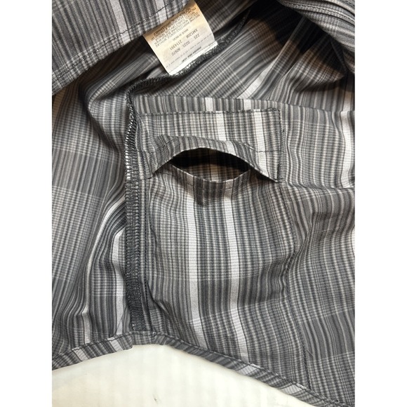 Columbia Roger's Peak Printed Long Sleeve Grey Plaid Button Down Mens Medium - Picture 6 of 9